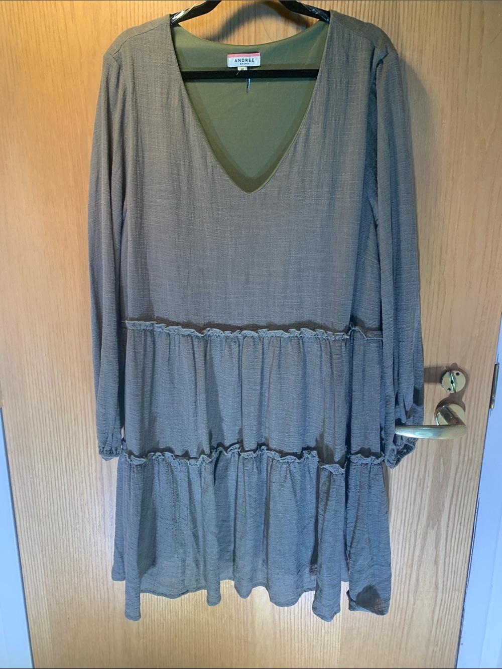 Andree 100% Cotton Olive Green Tiered V-Neck Dress - Size 3X